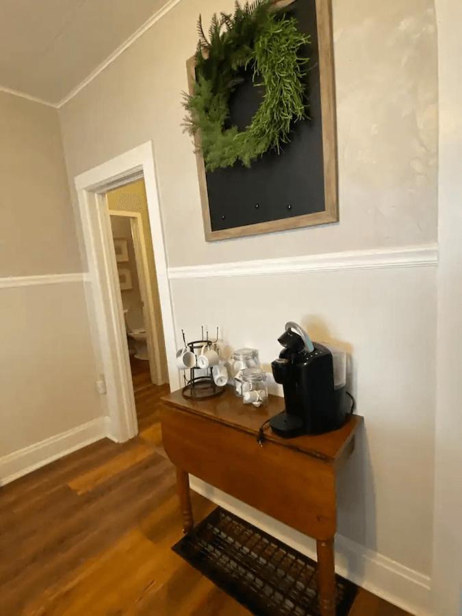 Cozy 3 & 4 Bed Home 2 Blocks To Hospitals & Lambeau Green Bay Exterior photo